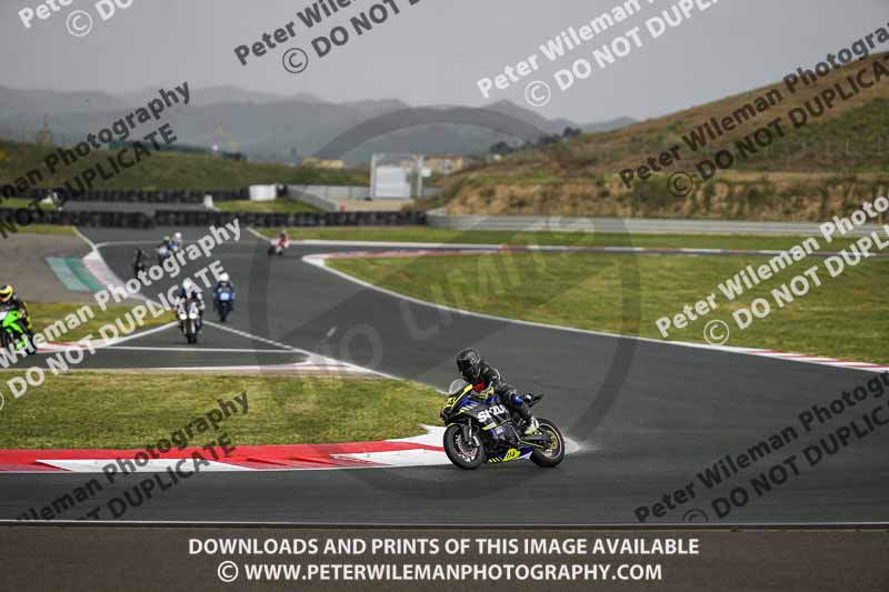 cadwell no limits trackday;cadwell park;cadwell park photographs;cadwell trackday photographs;enduro digital images;event digital images;eventdigitalimages;navarra;no limits trackdays;peter wileman photography;racing digital images;trackday digital images;trackday photos
